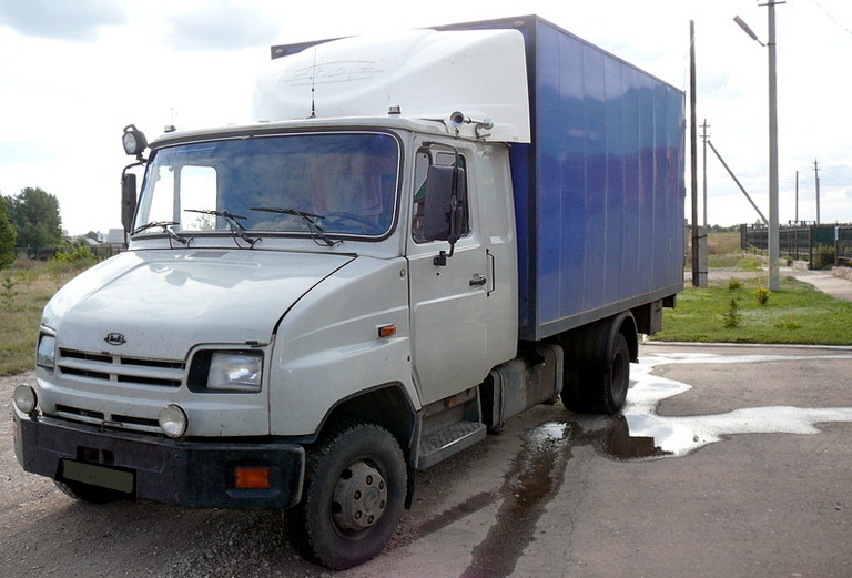 Заказать автомобиль для транспортировки мебели : Коробки, Одежда, Личные вещи из Краснодара в Бишкек